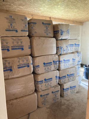 Stockage des ballots de ouate